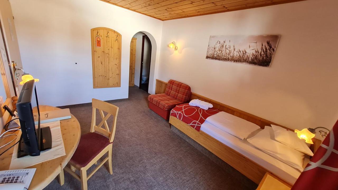 Sport Und Familienhotel Klausen キルヒベルク・イン・チロル エクステリア 写真