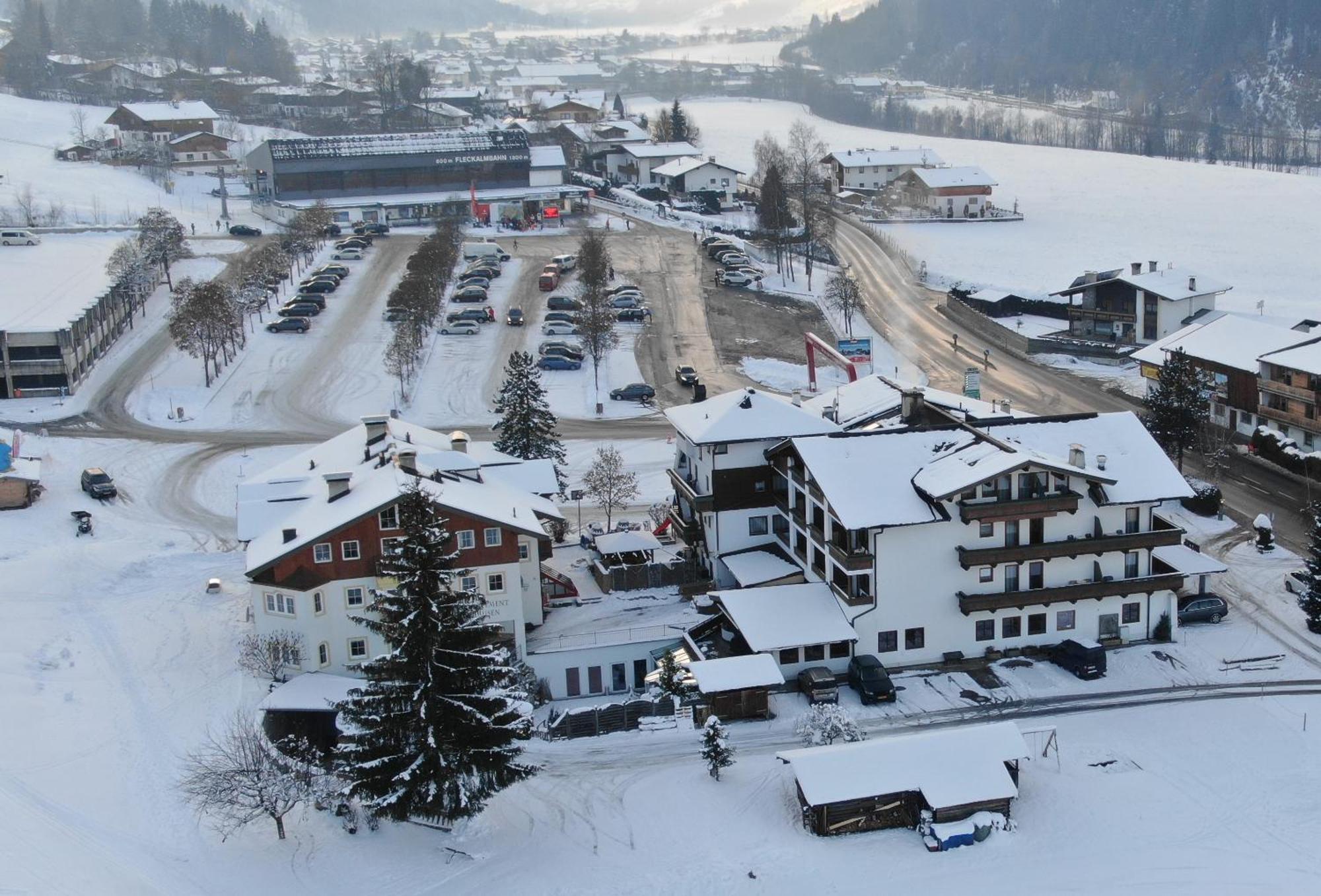 Sport Und Familienhotel Klausen キルヒベルク・イン・チロル エクステリア 写真